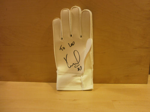 Tim Krul Signed Goalkeeper Glove Tim Krul Signed Goalkeeper Glove