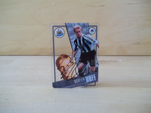 Damien Duff Signed Football Card Damien Duff Signed Football Card