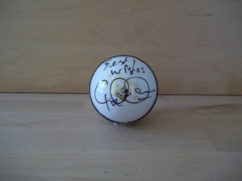 Graham Onions Signed Cricket Ball Graham Onions Signed Cricket Ball