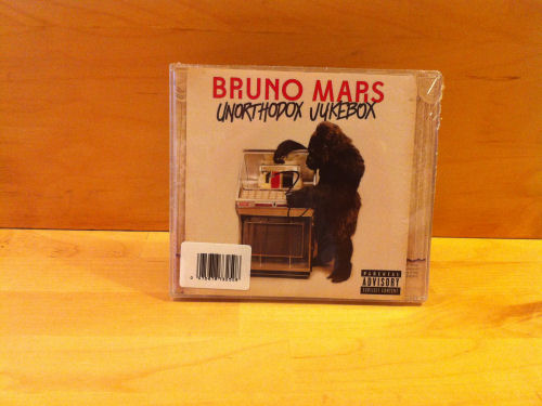 Bruno Mars Sign CD Album Cover Bruno Mars Sign CD Album Cover