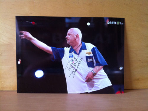 Robert Thornton Signed Colour Photo Robert Thornton Signed Colour Photo
