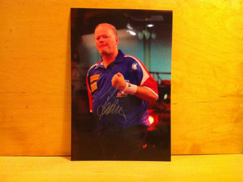 Raymond van Barneveld Signed Colour Photo Raymond van Barneveld Signed Colour Photo