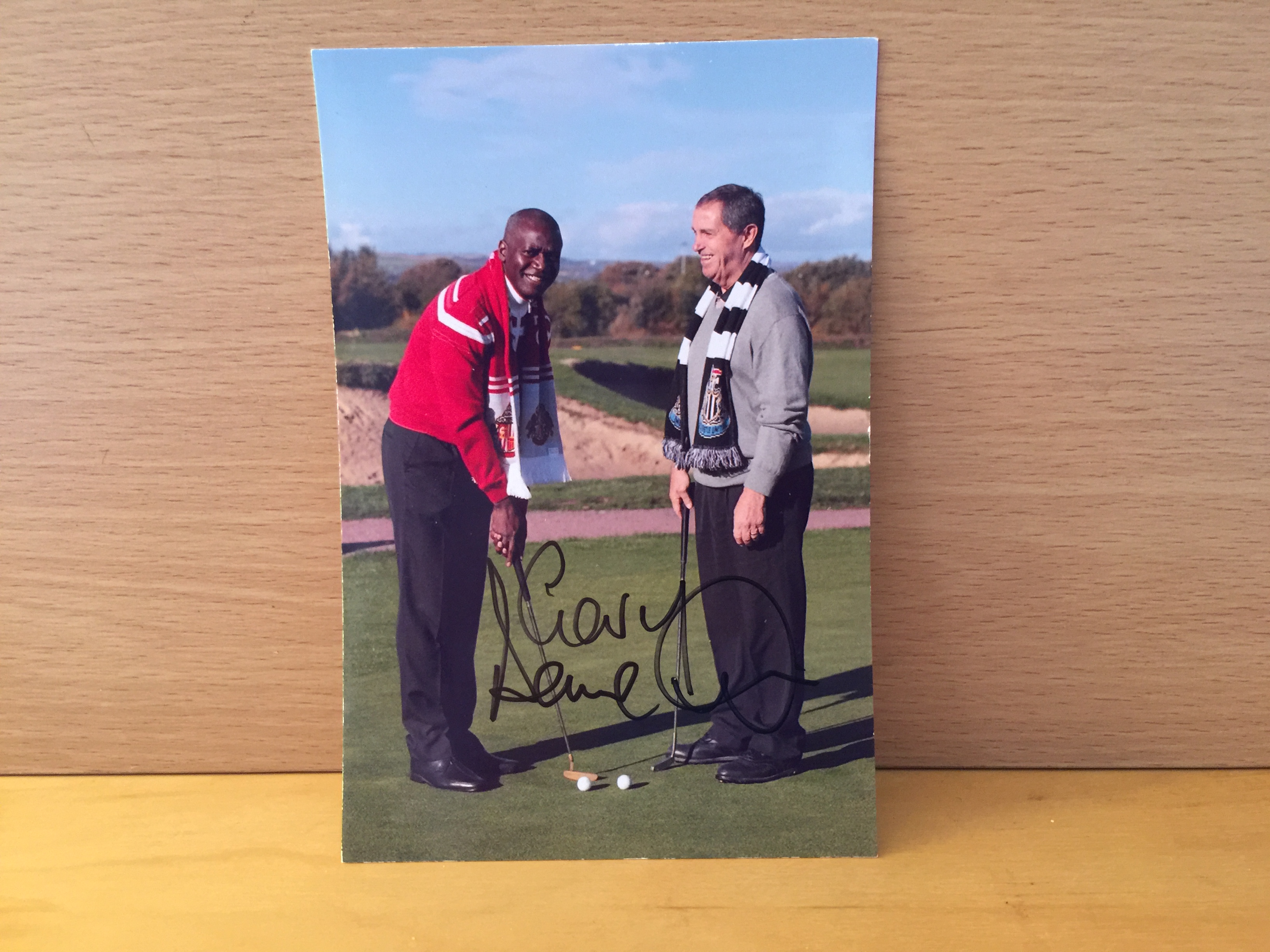 Gary Bennett Signed Colour Photo Gary Bennett Signed Colour Photo