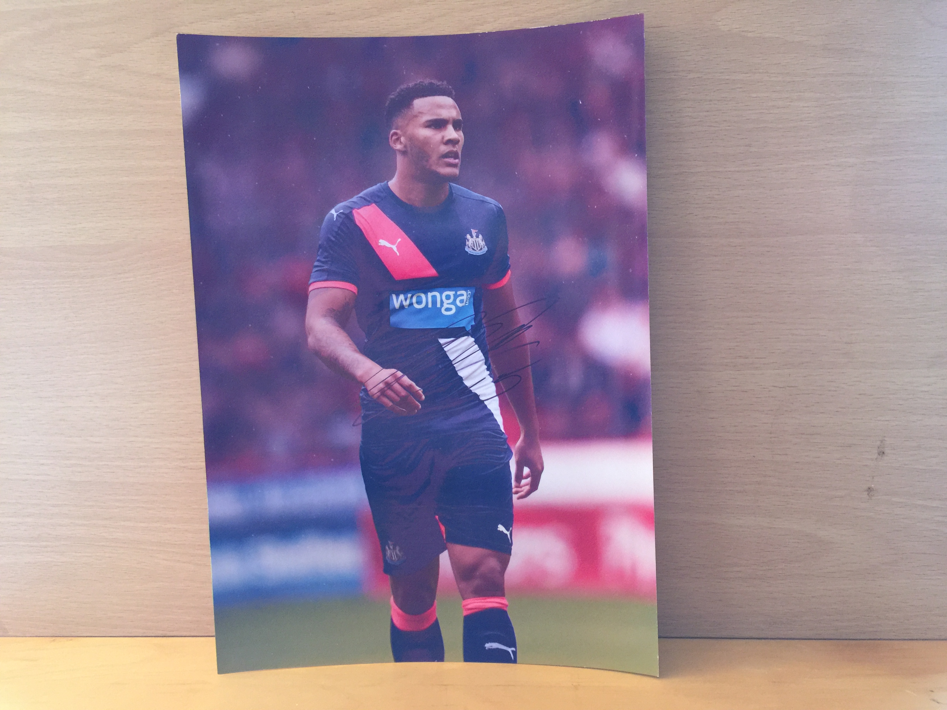 Jamaal Lascelles Signed Colour Photo Jamaal Lascelles Signed Colour Photo