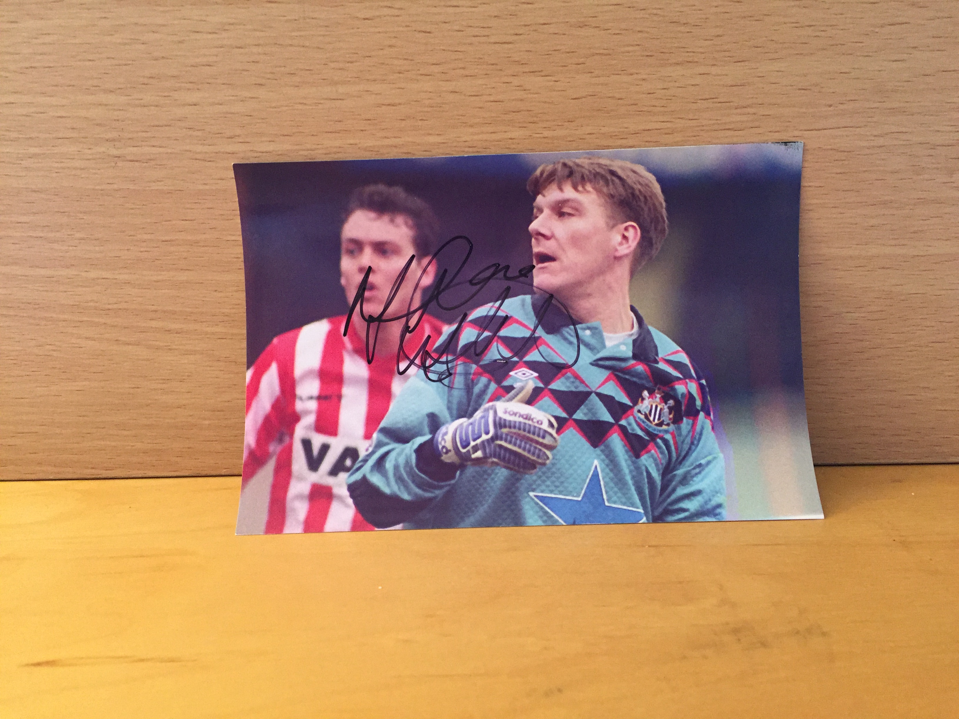 Tommy Wright Signed Colour Photo