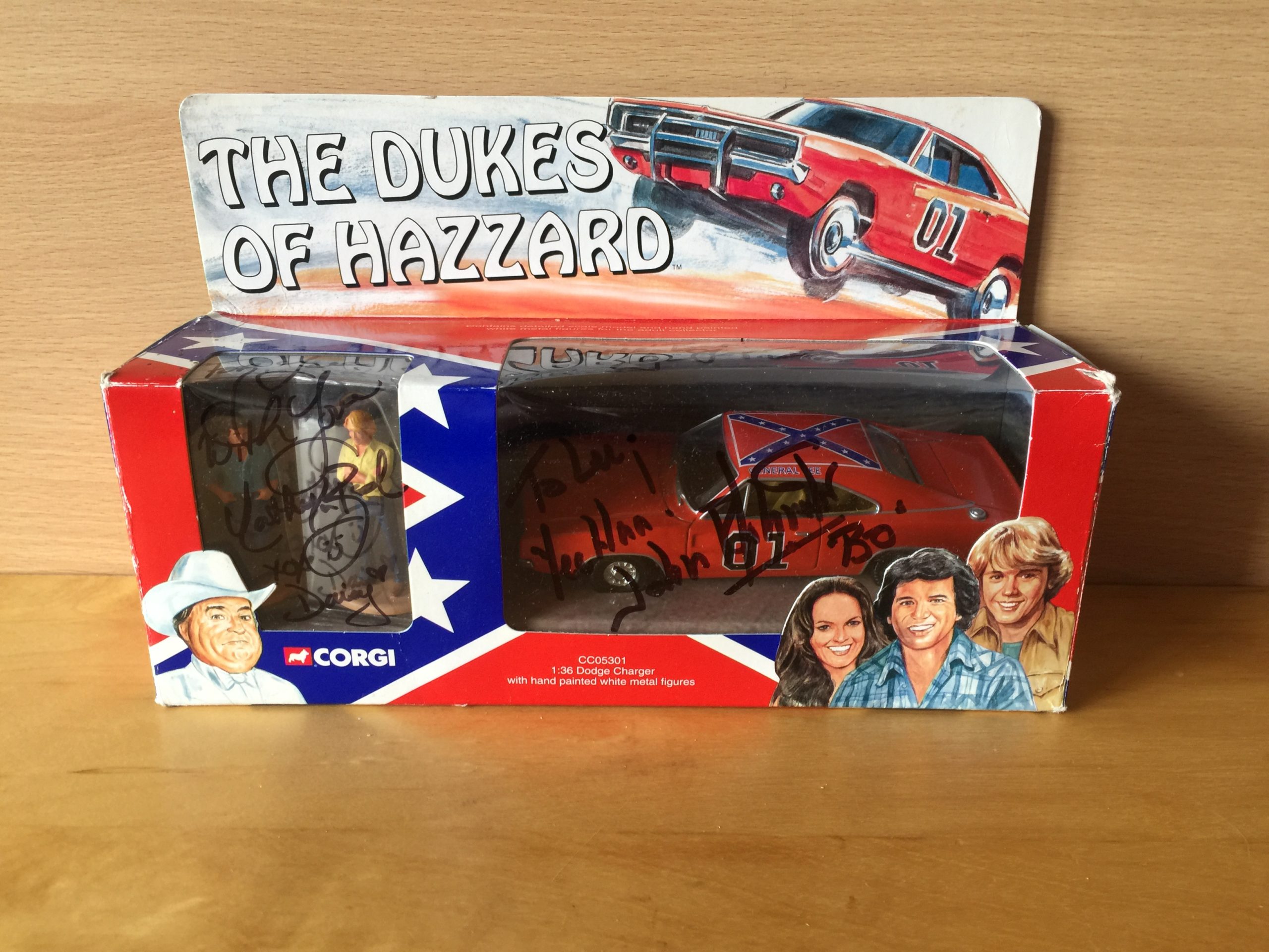 John Schneider, Catherine Bach Signed Dukes of Hazzard Toy Box John Schneider, Catherine Bach Signed Dukes of Hazzard Toy Box