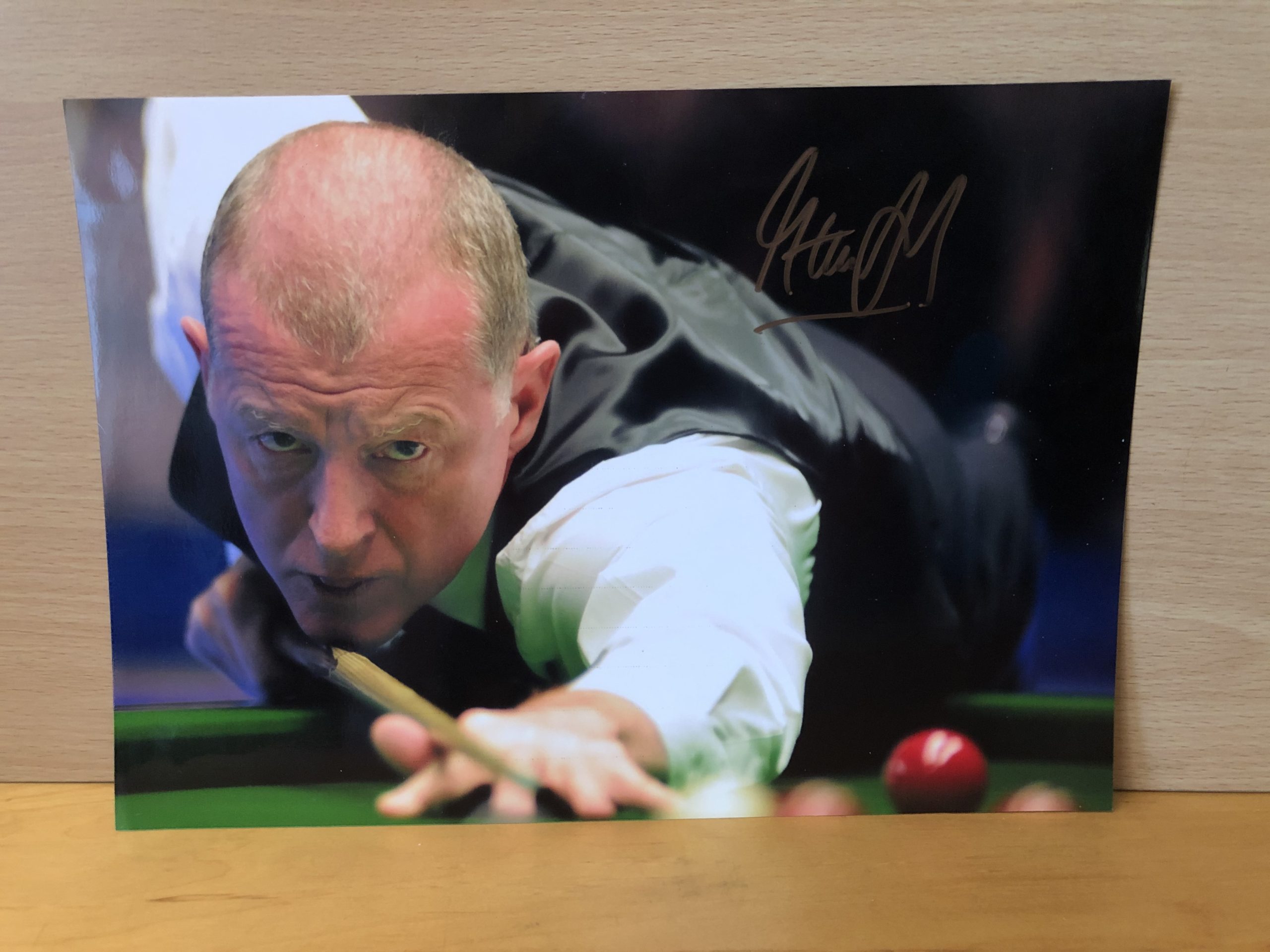 Steve Davis Signed Colour Photo Steve Davis Signed Colour Photo