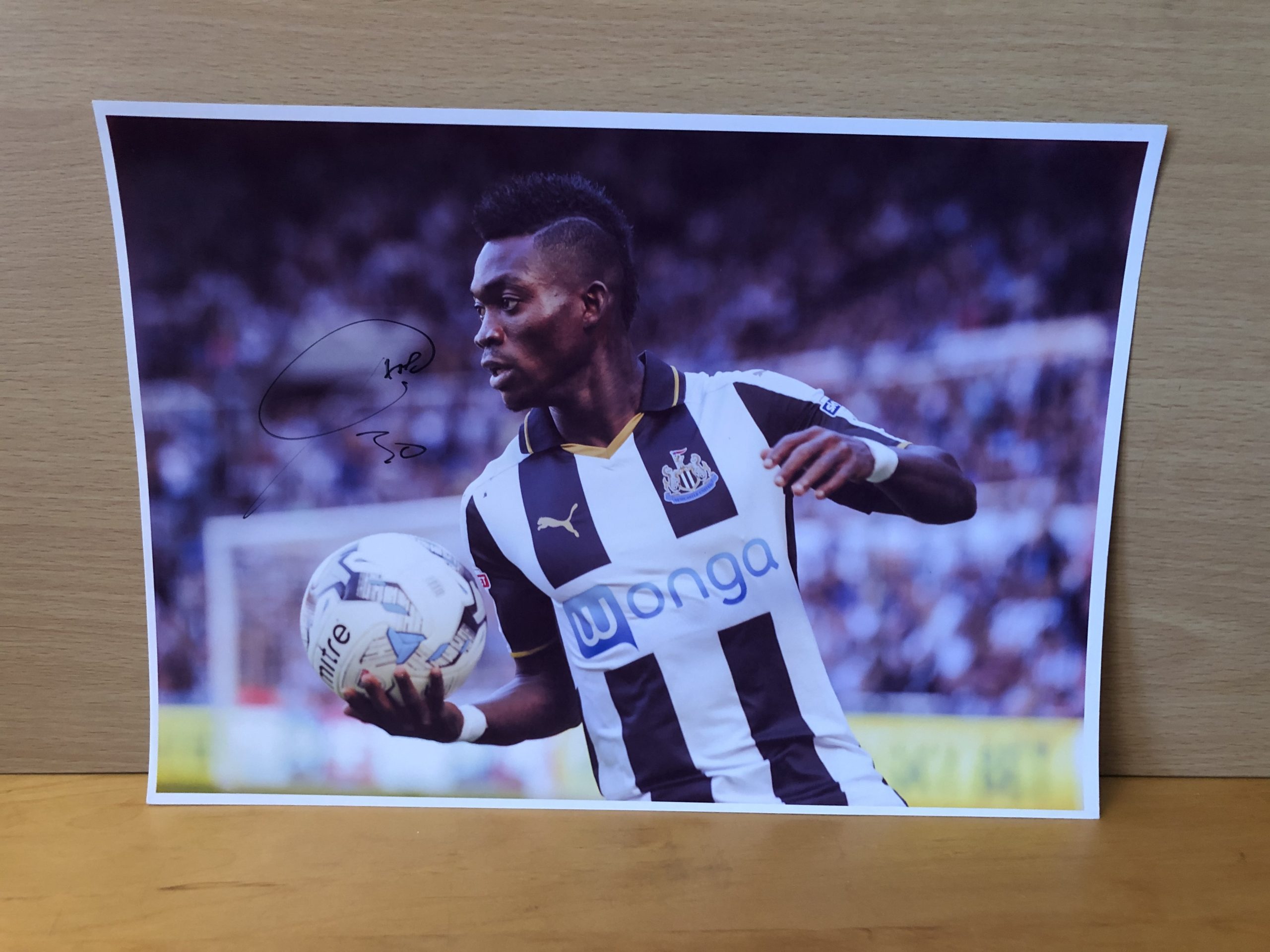 Christian Atsu Signed Colour Photo Christian Atsu Signed Colour Photo