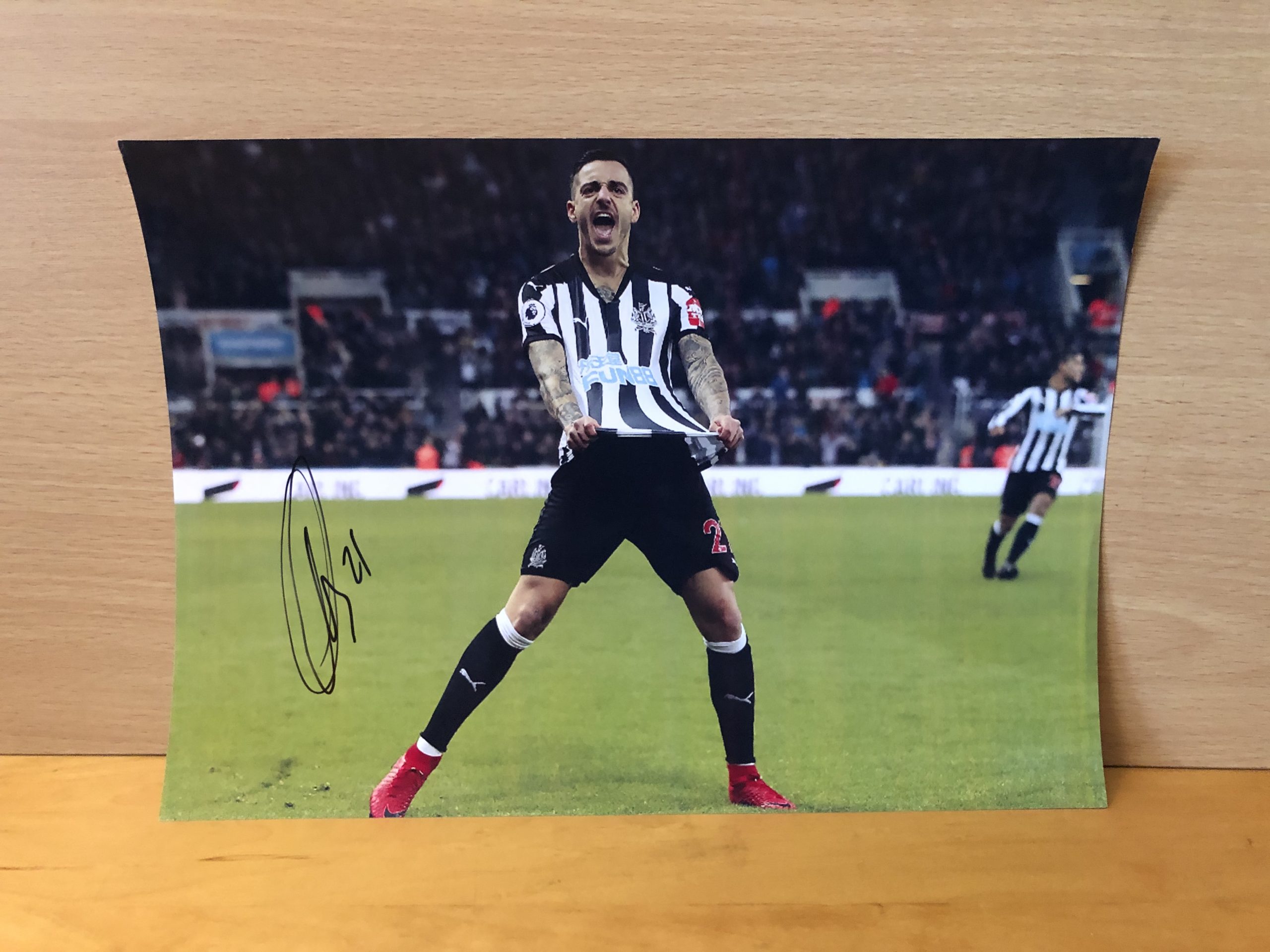 Joselu Signed Colour Photo Joselu Signed Colour Photo