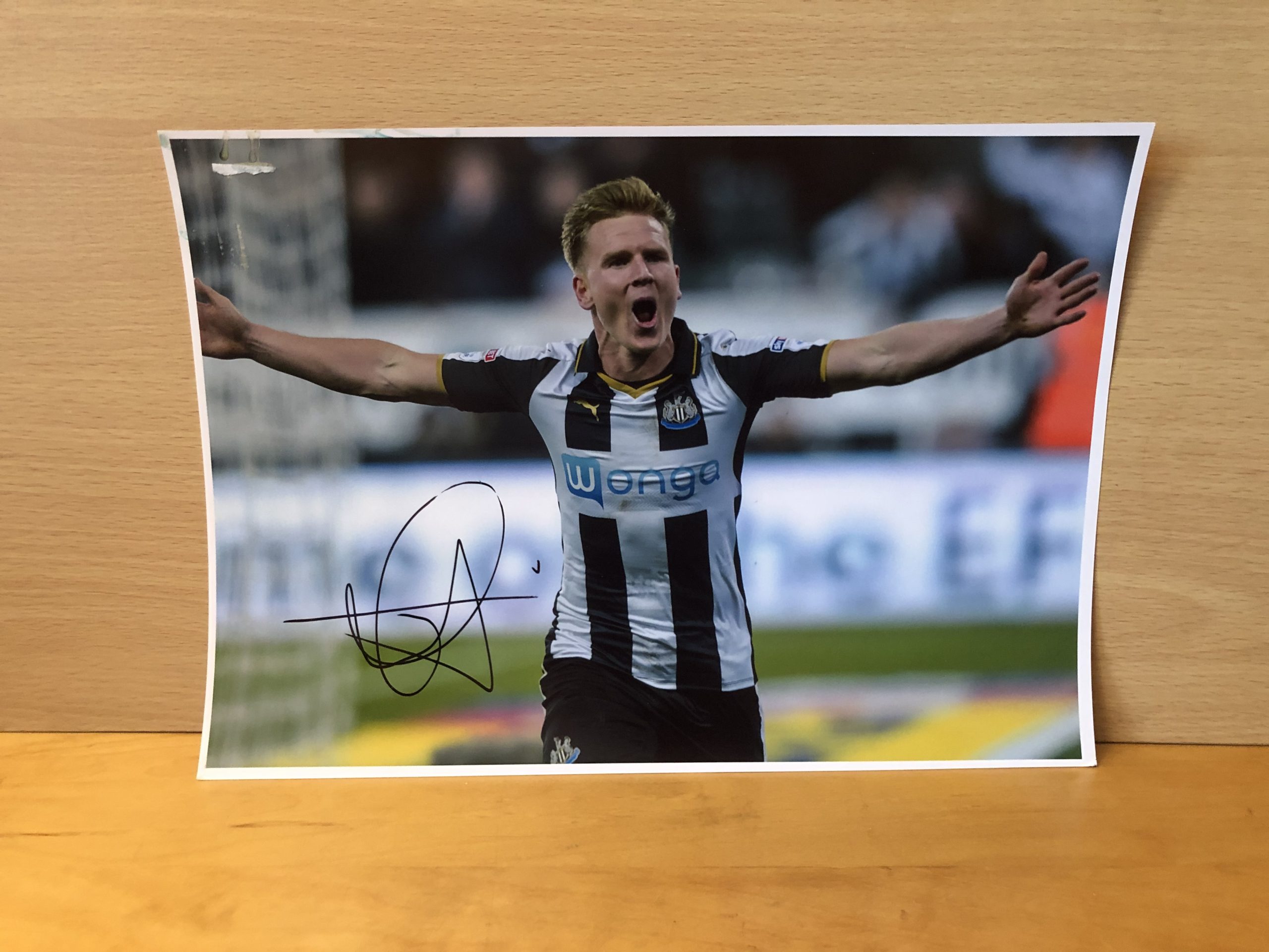Matt Ritchie Signed Colour Photo Matt Ritchie Signed Colour Photo