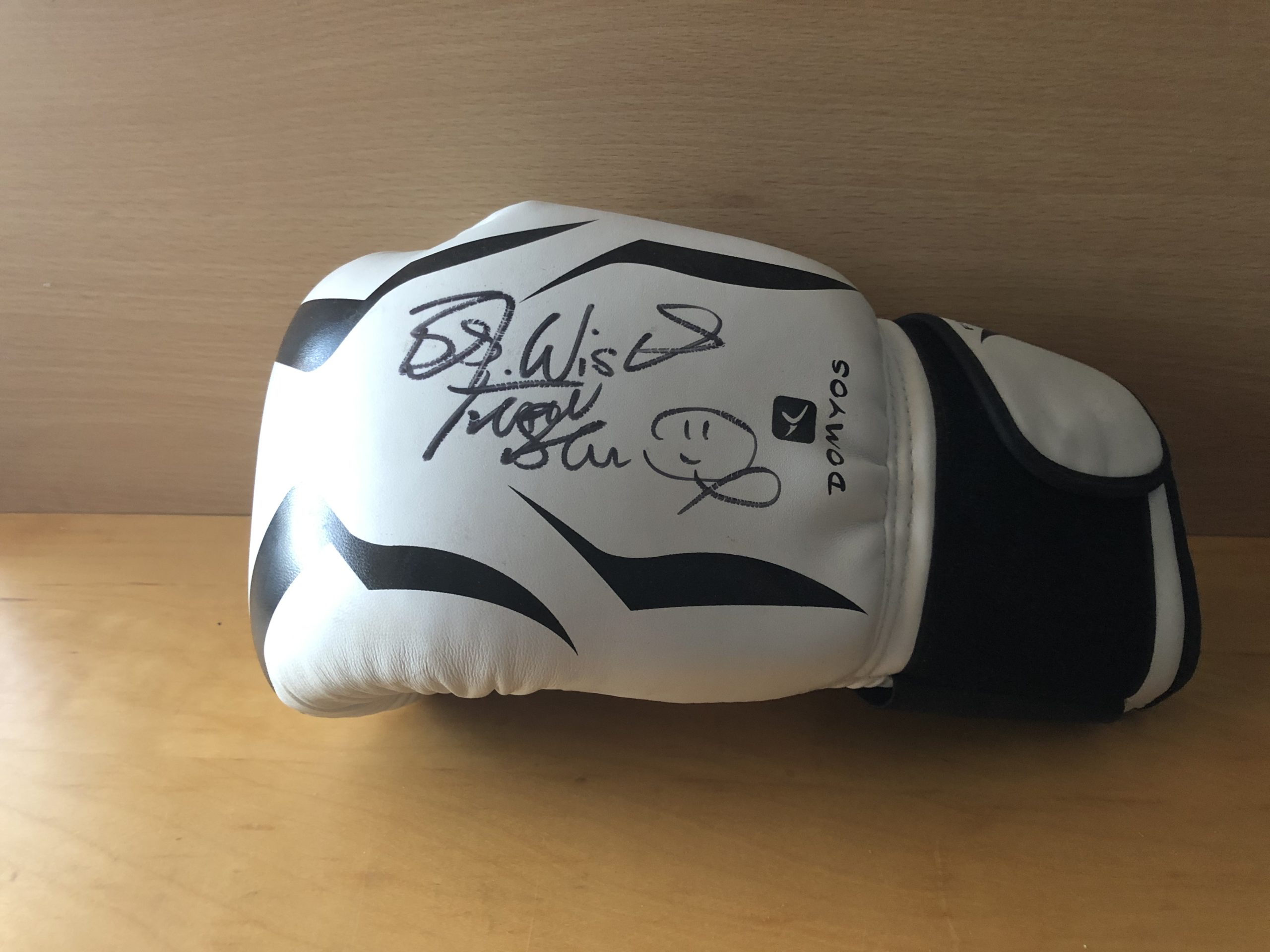 Frank Bruno Signed Boxing Glove Frank Bruno Signed Boxing Glove