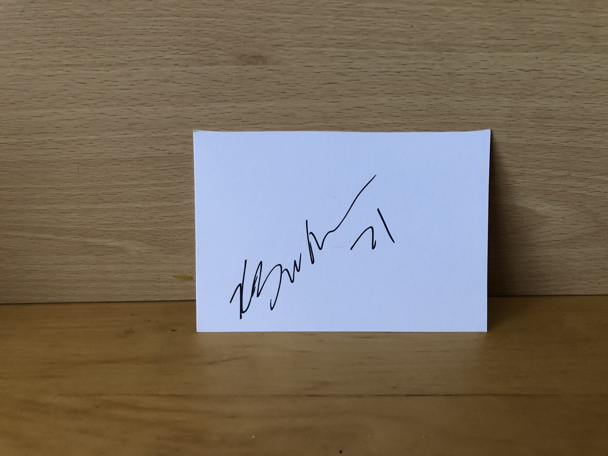 Élodie Thomis Signed White Card Élodie Thomis Signed White Card