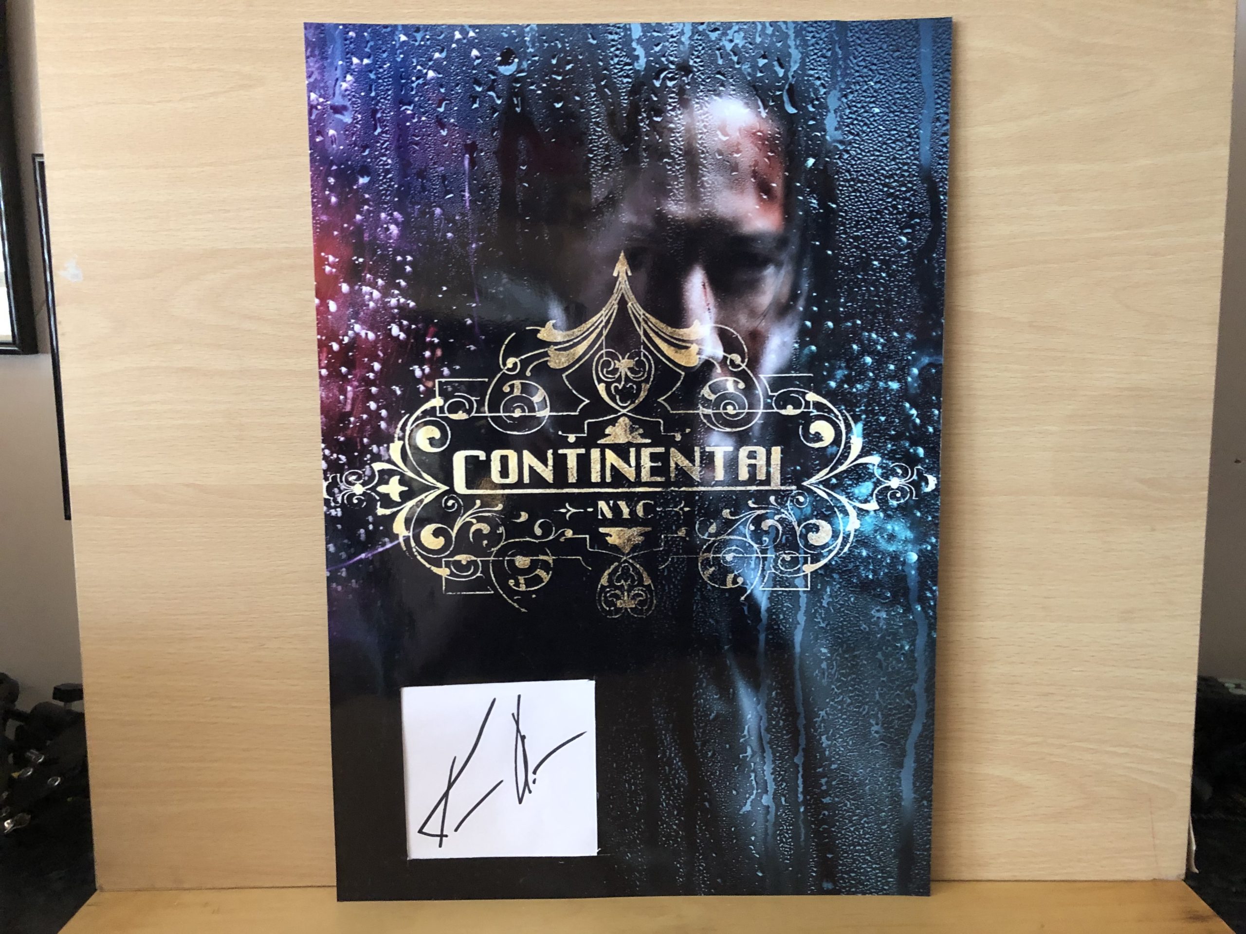 Keanu Reeves Signed White Card Within A3 Colour Photo Keanu Reeves Signed White Card Within A3 Colour Photo