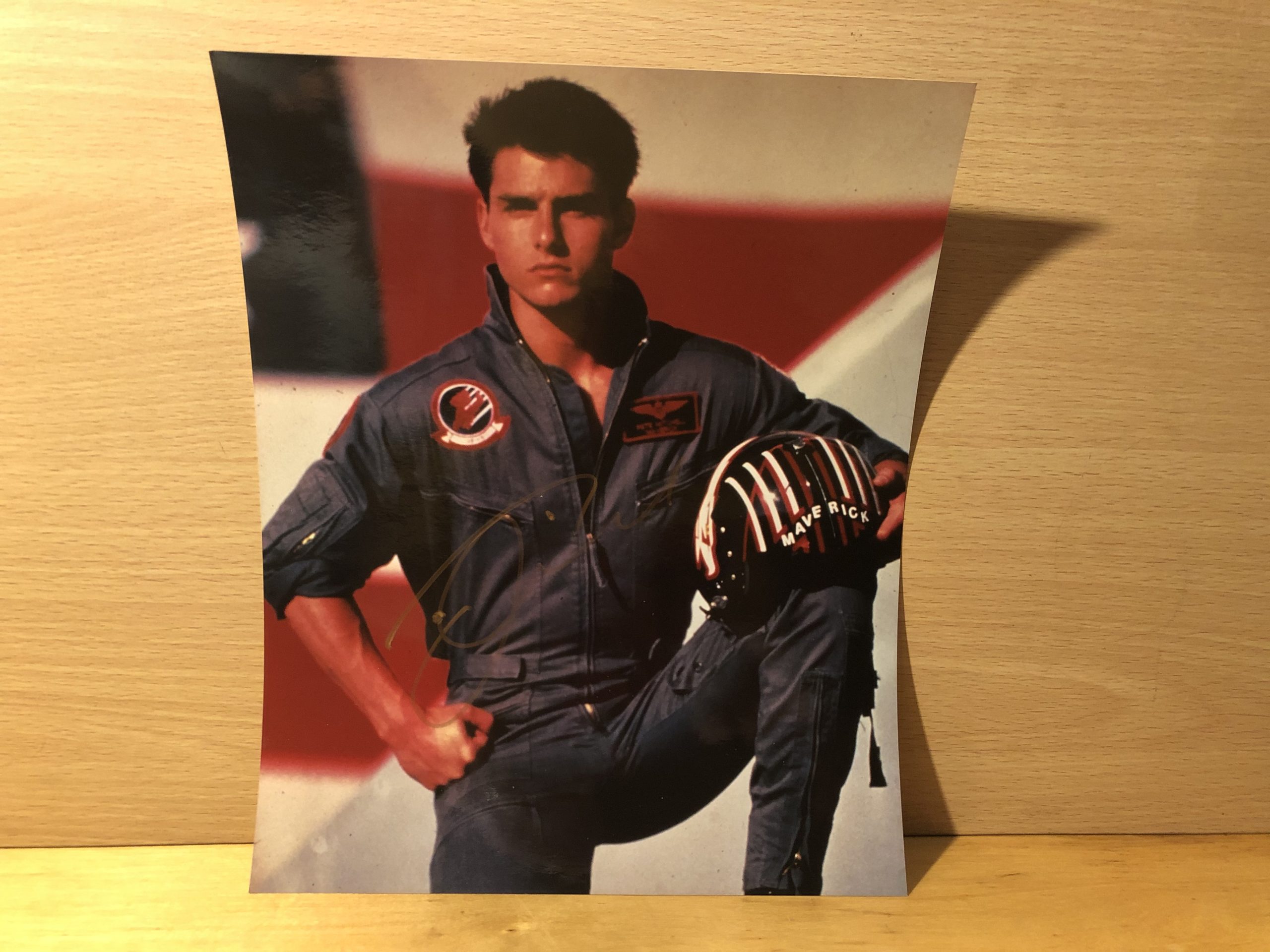 Tom Cruise Signed Colour Photo Tom Cruise Signed Colour Photo