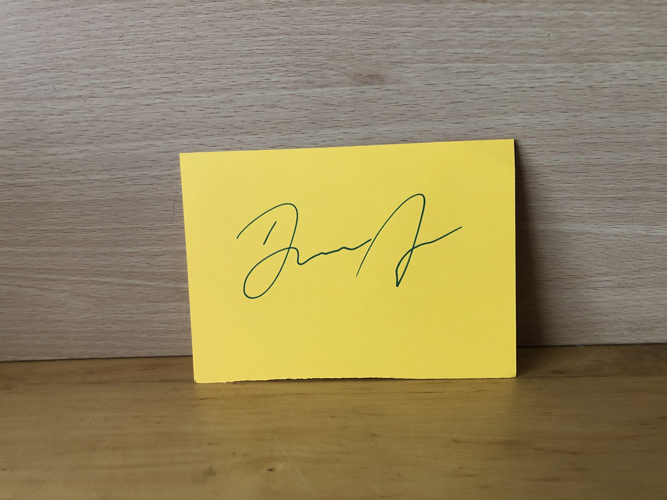 David Anders Signed White Card (Yellow) David Anders Signed White Card (Yellow)