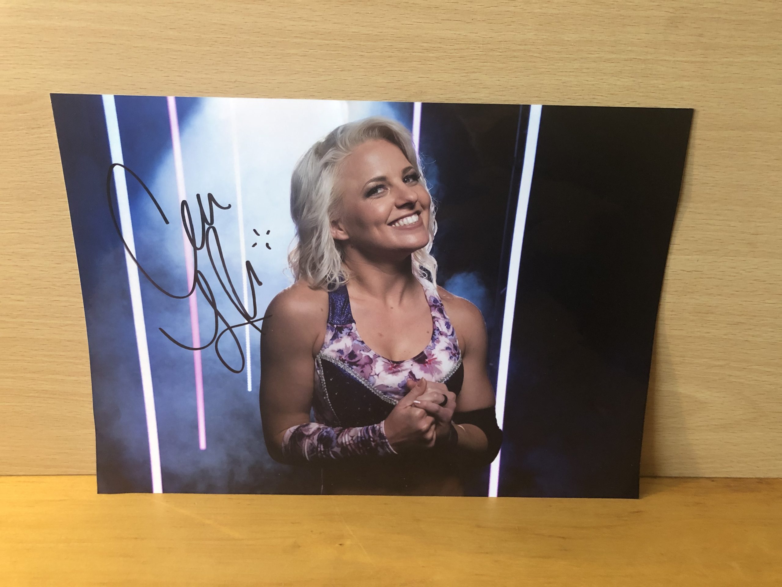 Candice LeRae Signed Colour Photo Candice LeRae Signed Colour Photo