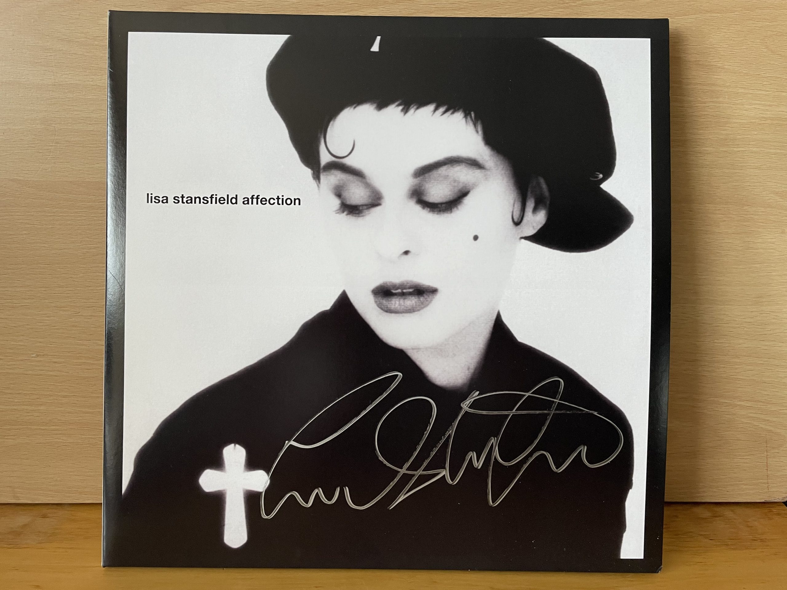 Lisa Stansfield Signed Album Lisa Stansfield Signed Album