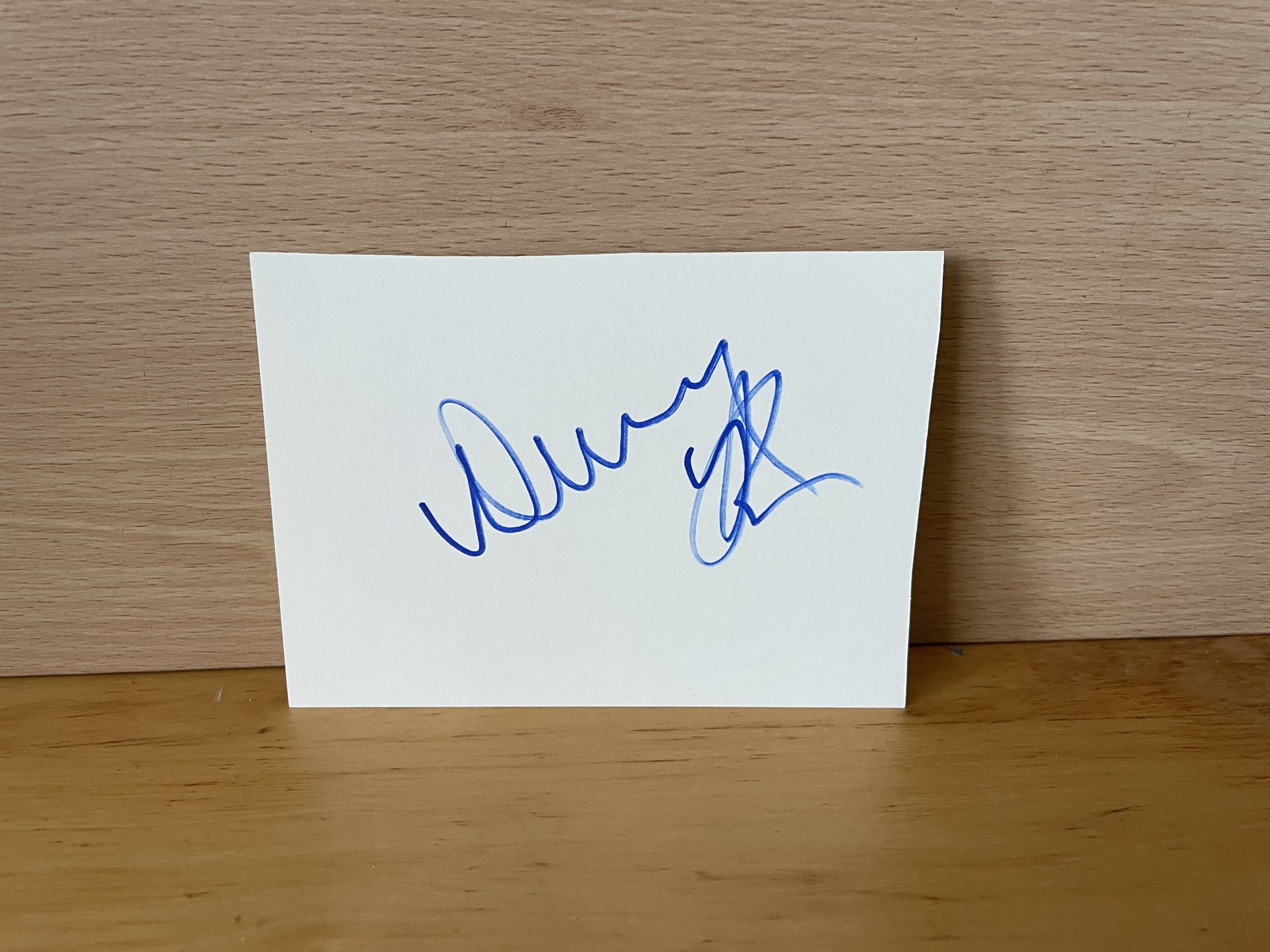 Danny DeVito Signed White Card Danny DeVito Signed White Card