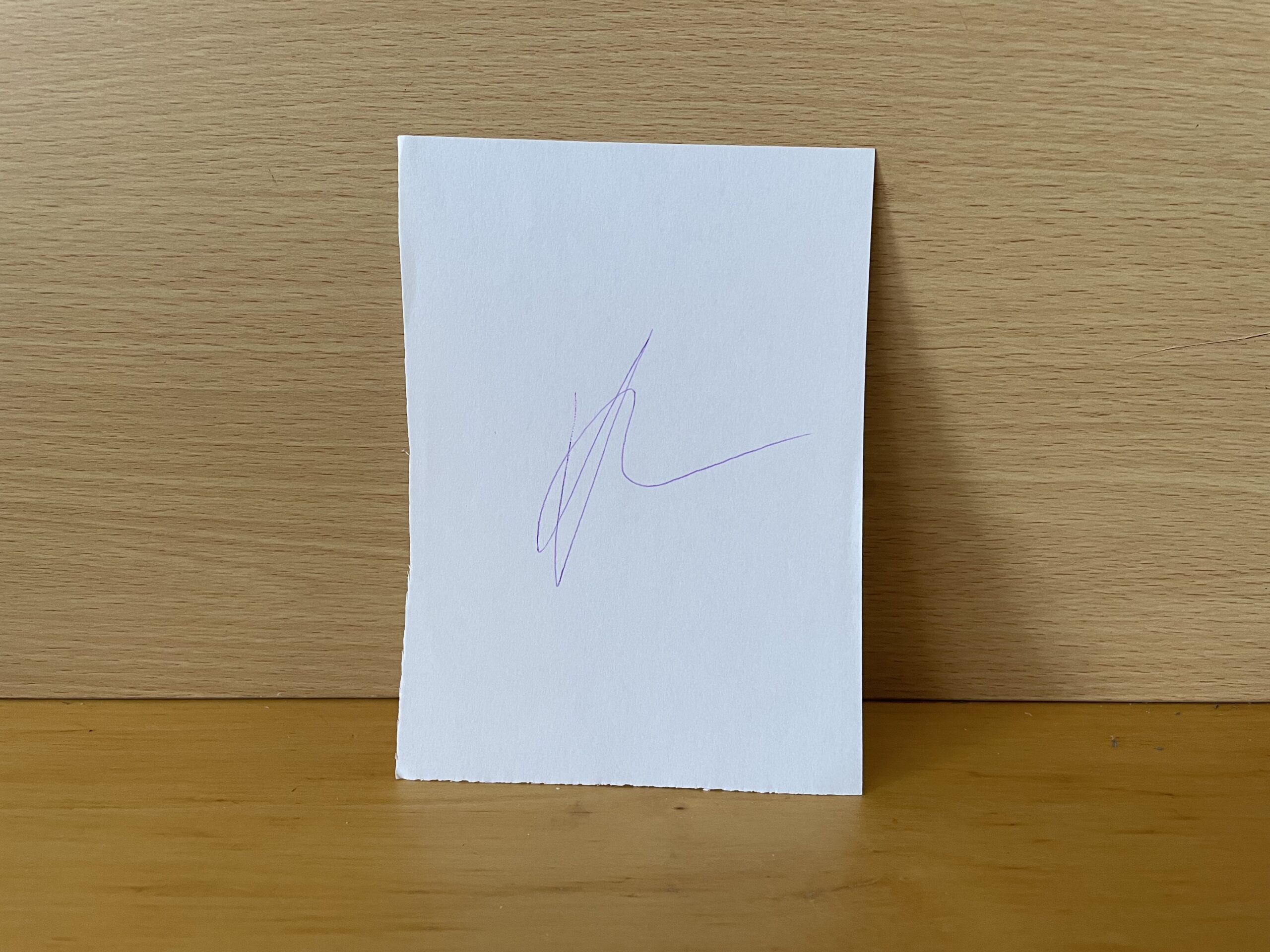 Katie Holmes Signed White Card Katie Holmes Signed White Card